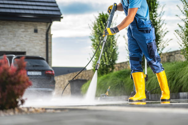 Professional Pressure Washing Services in Fairfax, MN